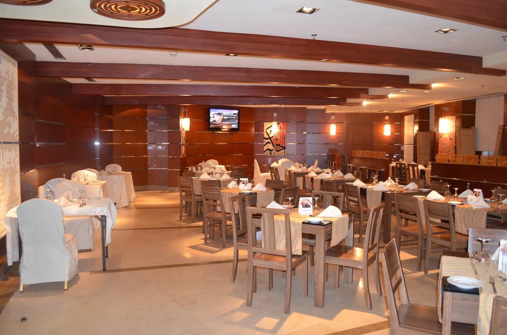 Eastyard Khobar Hotel - Formerly Ramada By Wyndham Khobar Экстерьер фото