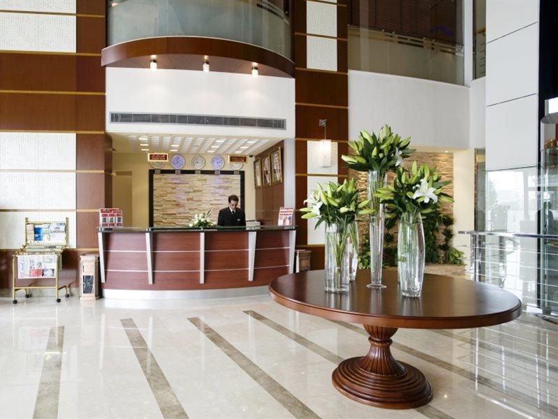 Eastyard Khobar Hotel - Formerly Ramada By Wyndham Khobar Экстерьер фото