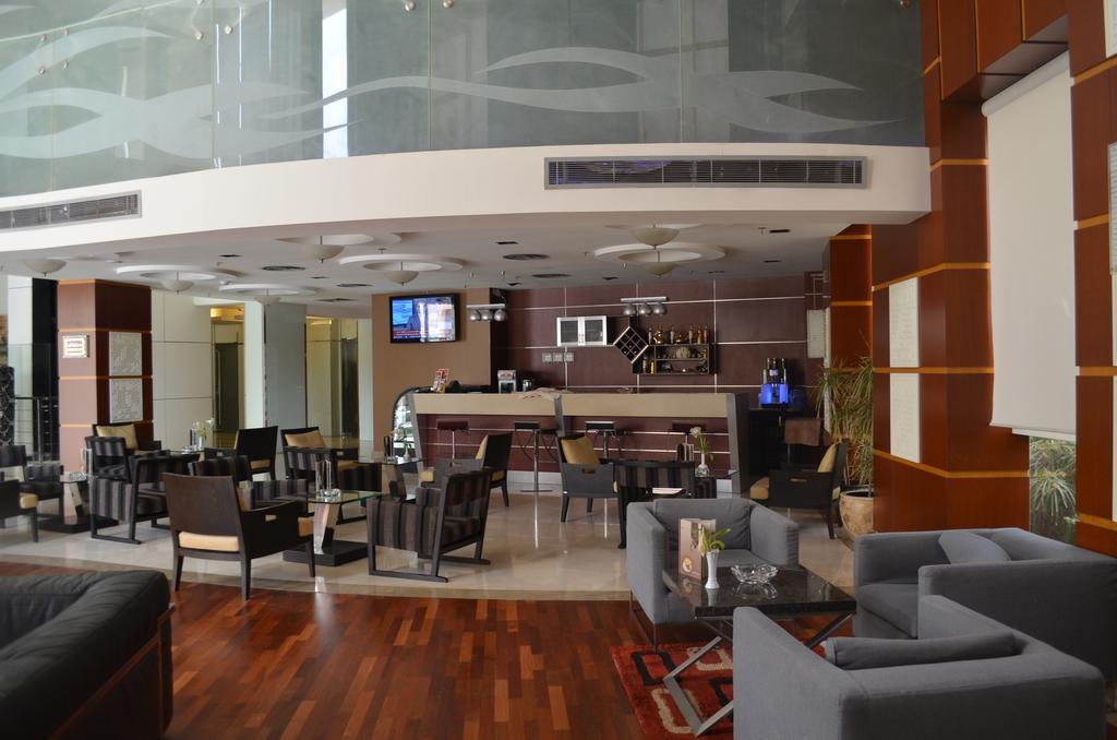 Eastyard Khobar Hotel - Formerly Ramada By Wyndham Khobar Экстерьер фото